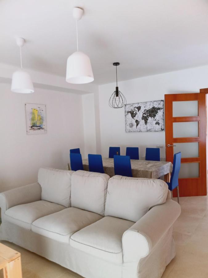Chalet Amplio Con Jardin Y Zona Barbacoa. Реус Екстериор снимка